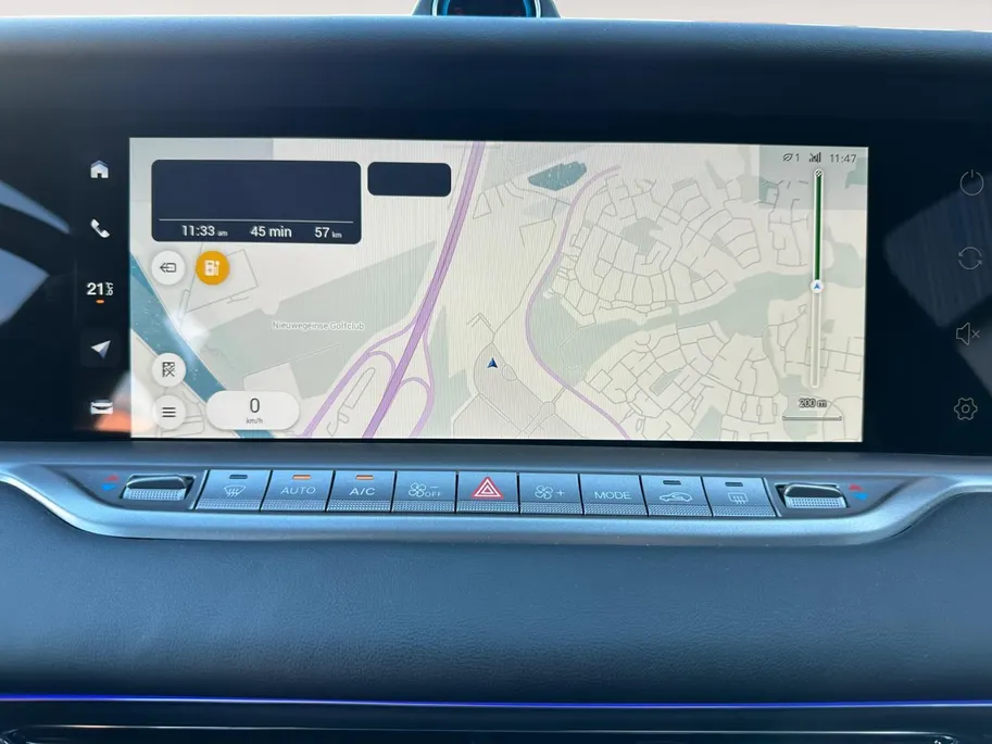 Voyah Free Flagship Edition 4WD 106 kWh | Demo | Full Option | Trekhaak met 2000kg trekgewicht | Luchtvering | Stoelkoeling, -verwarming en -massage |Blackline exterieur & interieur|