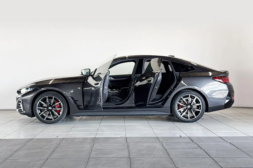 BMW i4 eDrive40 Innovation Pack M Sportpakket Pro
