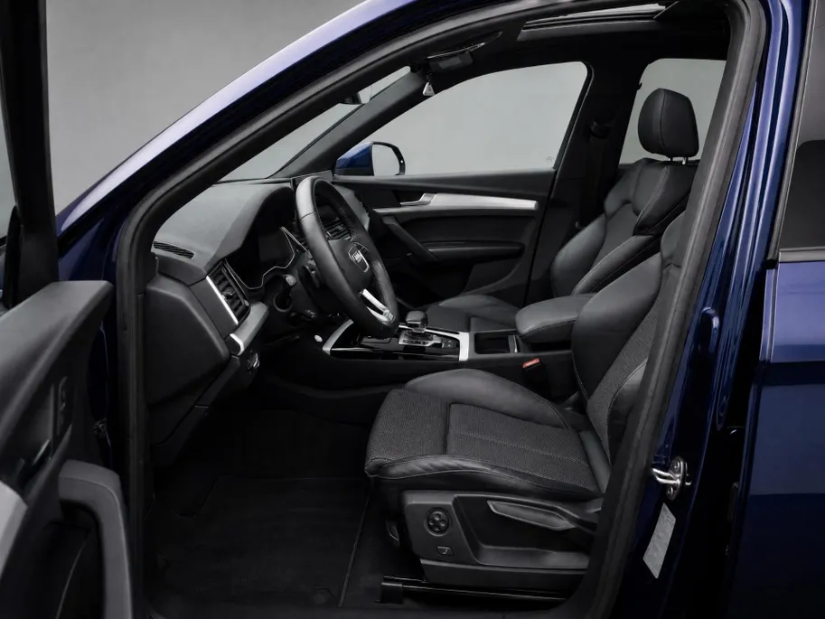 Audi Q5 Sportback 55 TFSIe 270kW/367PK S Line quattro · Panoramadak · Elektrische Trekhaak · Apple/Android Car Play · Massage · Camera · EXTRA INRUILKORTING ·