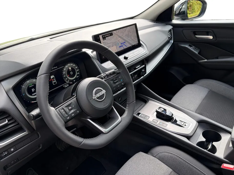 Nissan QASHQAI 1.5 e-Power N-Connecta | NISSAN MORE 10 Jaar garantie | DIRECT LEVERBAAR | €6000,- KORTING | PANORAMA DAK | COLD PACK | 360 GRADEN CAMERA |