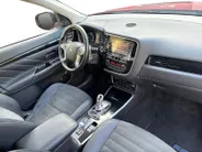Mitsubishi Outlander 2.4 PHEV Pure+ | Trekhaak | Camera | Stoelverwarming | Cruise |