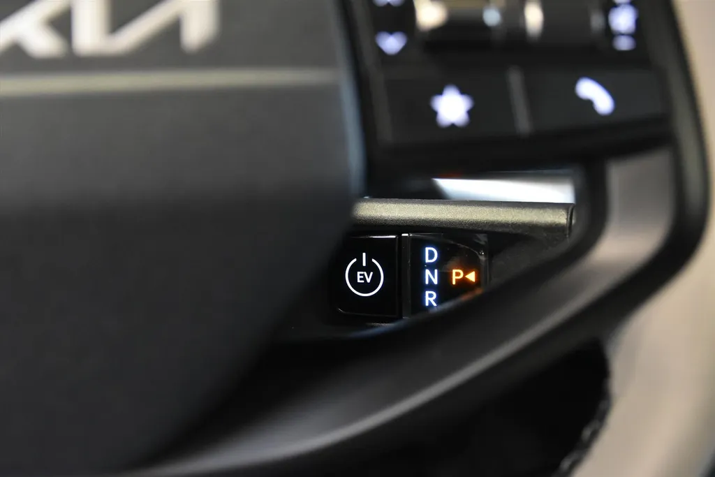 Kia EV4 81,4 kWh 204PK Air