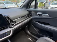 Kia Sportage 1.6 T-GDi Plug-in Hybrid AWD GT-Line Dealer onderhouden| Resterende fabrieksgarantie | Stoelverwarming + stuurverwarming | Schuifkanteldak |