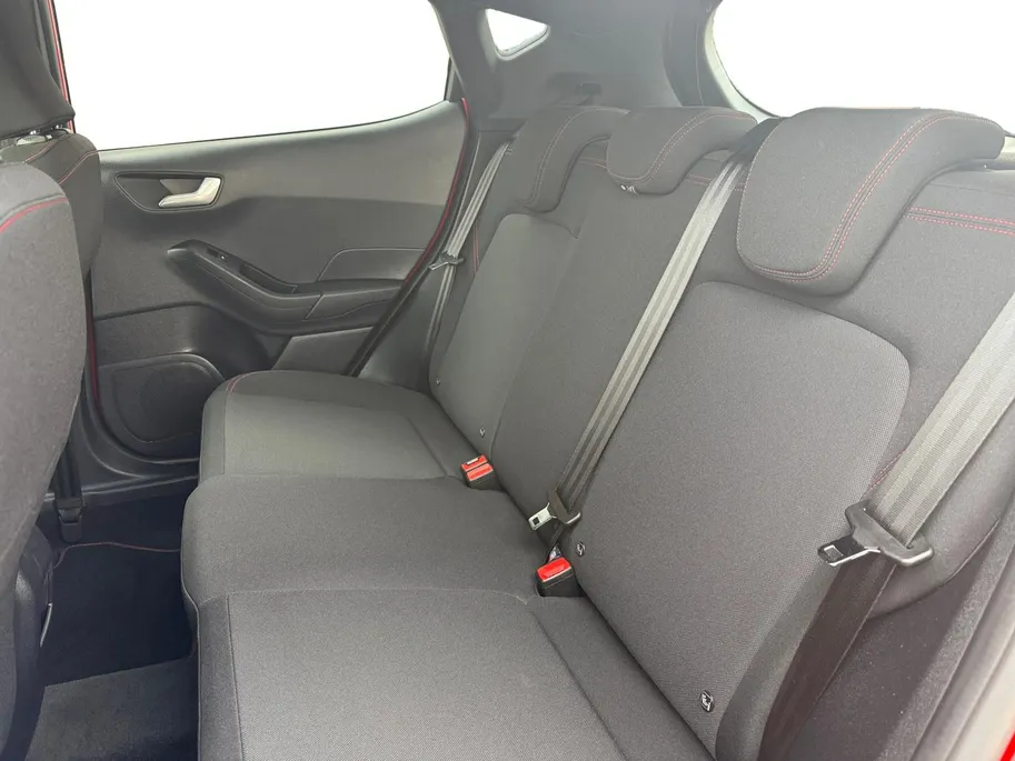 Ford Fiesta 1.0 EcoBoost Hybrid ST-Line X | 1ste eigenaar | Volledig Dealeronderhouden | Winter Pack | B&O Audio | Afneembare Trekhaak |