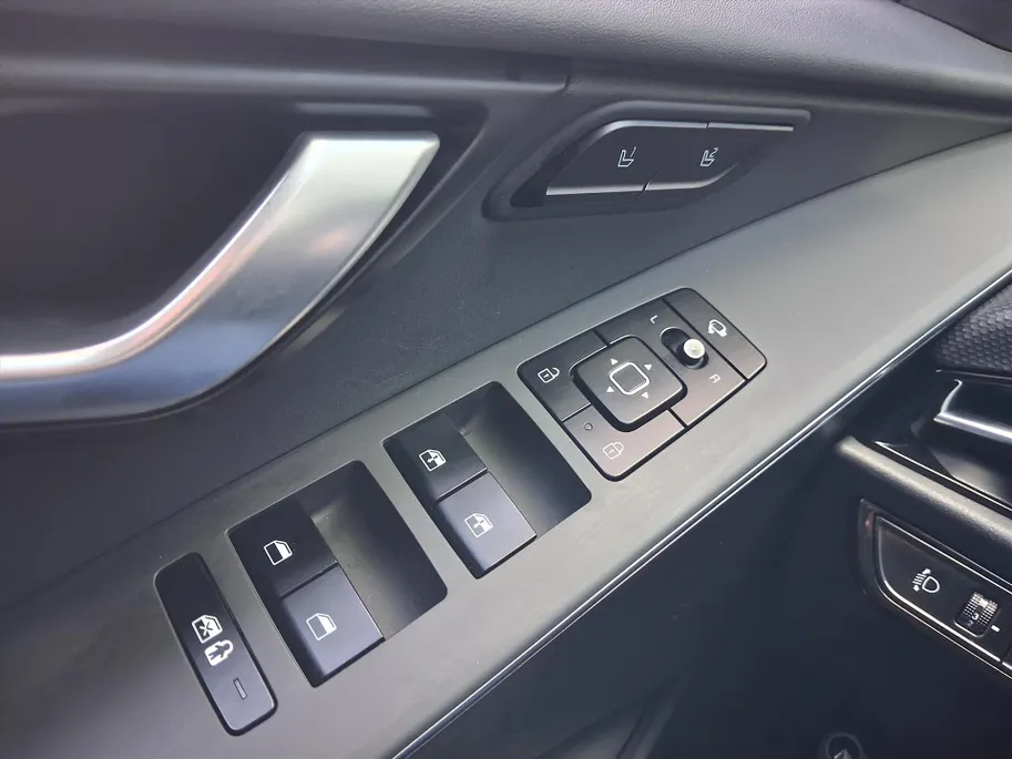 Kia Niro 1.6 GDi Hybrid ExecutiveLine |Leder |Schuifdak |HarmanKardon