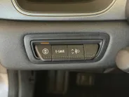 Renault Captur 1.8 E-Tech full hybrid 160 techno *Automaat*Navi+Camera*Stoel/Stuur Verw.*Adaptive Cruise*Als Nieuw!