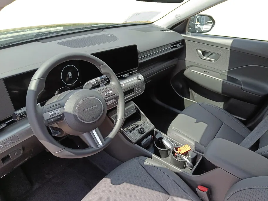 Hyundai Kona 1.6 GDI HEV Premium Sky | Z&Z Topdeal | Van € 44.590, nu voor € 42.090 |