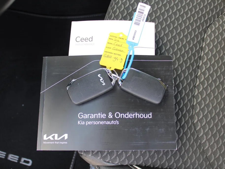 Kia Ceed 1.0 T-GDi DynamicPlusLine | Stuur-/stoelverwarming | Camera | Draadloos laden | LED | Dodehoek detectie | 16' LM |