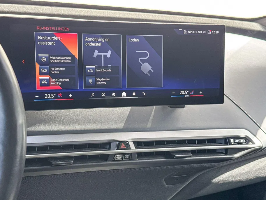 BMW iX xDrive60