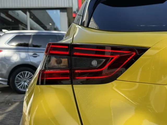 Nissan Juke Hybrid 143pk N-Sport | Navigatie | 360-Camera | App Connect | ACC | Cold Pack | Keyless