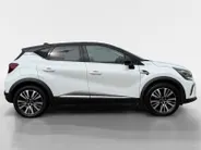 Renault Captur 130PK TCe Initiale Paris Automaat | 1e eigenaar | 360 Camera | Stoelverwarming | Navi | Apple CarPlay/Android Auto | Leder | Adaptive Cruise Control | Climate Control | Full LED | Lichtmetalen Velgen |