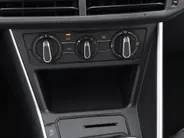 Volkswagen Polo 1.0 TSI 95pk Life Edition · Camera · Apple/Android Car Play · P-Sensoren · Airco · Trekhaak · 15'' Inch · Garantie t/m 29-09-2028 of 100.000km