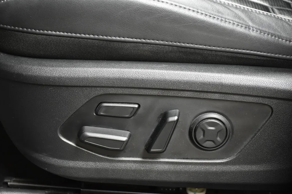 Kia Sorento 1.6 Plug-in Hybrid 4WD ExecutiveLine 7zits |Navi |Pano |Cruise