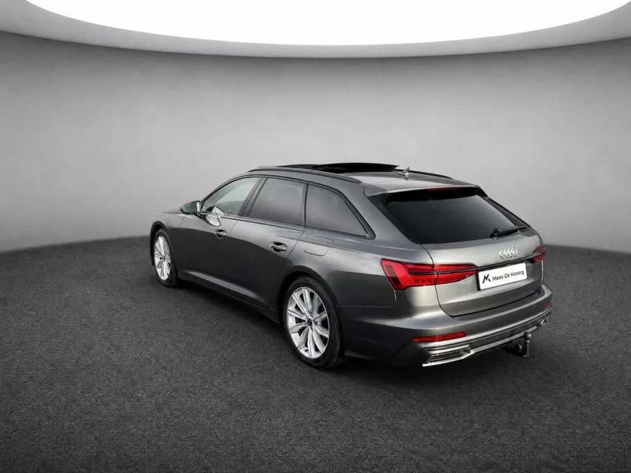Audi A6 Avant 55 TFSIe 270kW/367PK quattro S Line Competition · Panoramadak · Trekhaak · 360°Camera + Parkeersensoren
