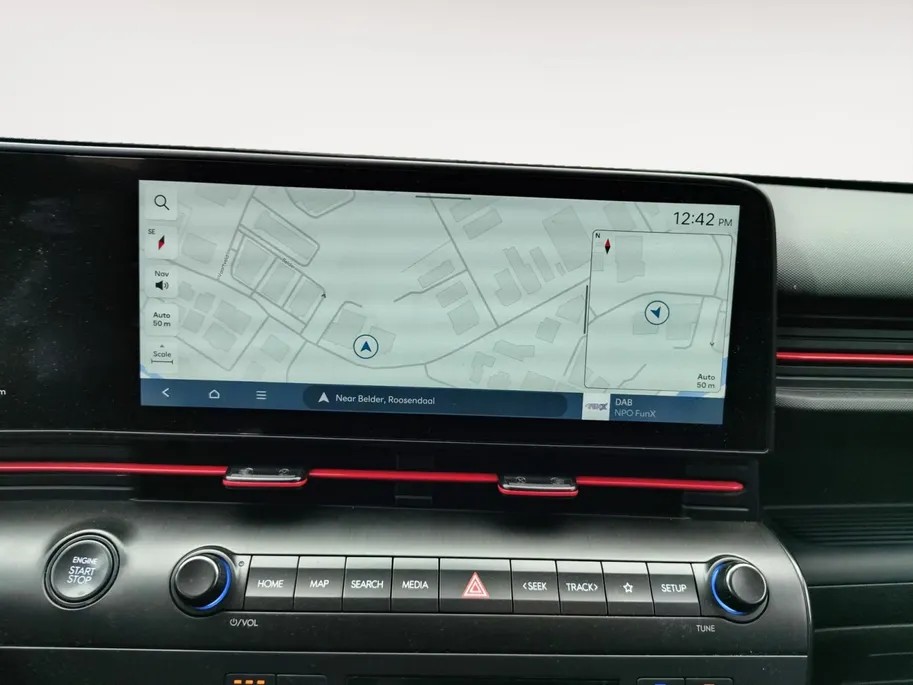 Hyundai Kona 1.6 GDI HEV N Line | Als nieuw! | Vol opties! | Climate Control | Incl. 12 maanden garantie, APK, Onderhoudsbeurt etc. Premiumpakket gratis! |