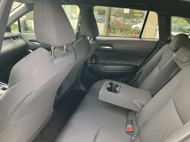 Toyota Corolla Cross 2.0 HP Hybride | Stoel/Stuurverw | Trekhaak | Elek Achterklep