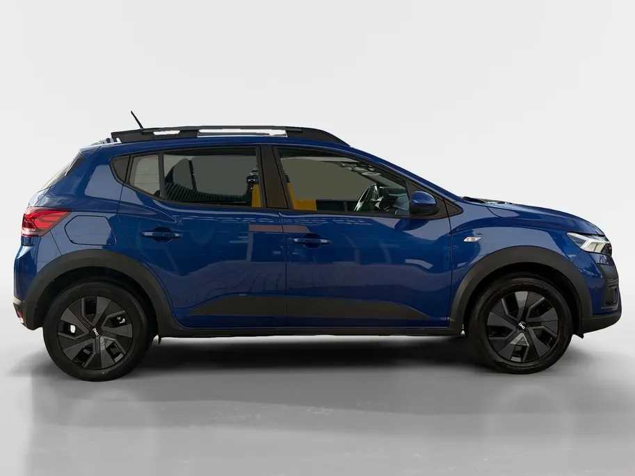 Dacia Sandero Stepway 100PK TCe 100 ECO-G Expression | 1e eigenaar | Trekhaak | Camera | Parkeersensoren | Apple CarPlay/Android Auto | Cruise Control | Licht & Regen Sensor |