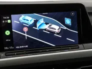Volkswagen Golf 1.0 eTSI 110pk DSG Life · Camera · Apple/Android Car Play · Navigatie · P-Sensoren · Sfeerverlichting · 16'' Inch · Garantie t/m 06-02-2028 of 100.000km
