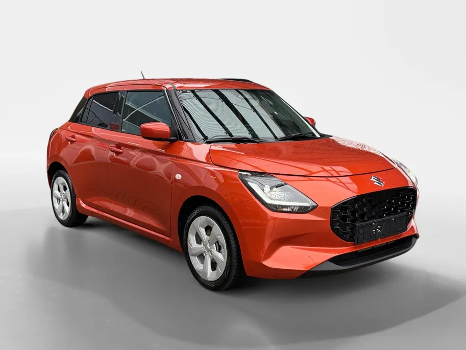 Suzuki Swift 1.2 Select Smart Hybrid | Apple Carplay/Android Auto | Achteruitrij Camera | Adaptive Cruise Control | All-Season | BLISS | LED | LMV 16' | Stoelverwarming |