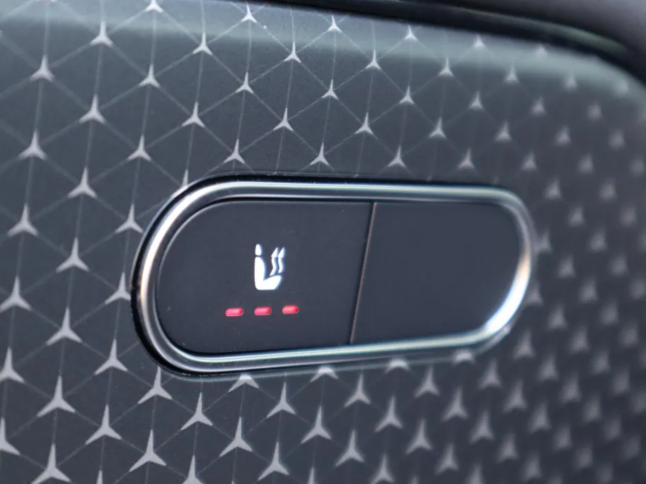 Mercedes-Benz B-Klasse 250 e Business Solution Luxury Line l Trekhaak l Stoelverwarming l Achteruitrij camera