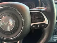 Jeep Renegade 1.5T e-Hybrid S 190PK AUTOMAAT | Black line| Lichtmetalen velgen| Parkeer sensoren V/A| Navigatie| Camera| Climate Control| 4WD drive| Leer| elec. stoel| Reservewiel|