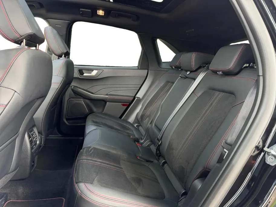 Ford Kuga 2.5 PHEV ST-Line X | 360 Camera | Adaptieve Cruise Control | Schuif/Kantel Dak | Licht Pakket | Dodehoek Detectie |