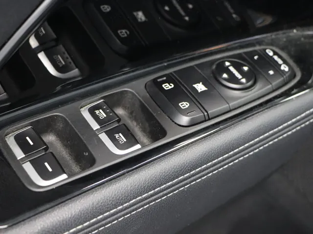 Kia Niro 1.6 GDi Hybrid First Edition