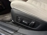 BMW 3 Serie Touring 330e Innovation Pack M Sport Edition