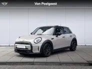 MINI Cooper 5-deurs 1.5 Cooper Camden Plus Edition