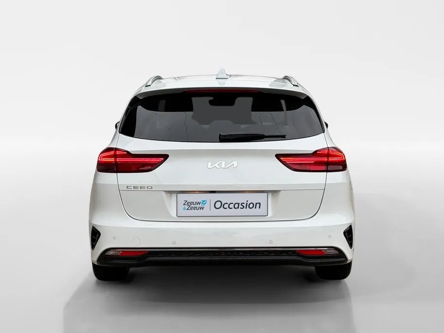 Kia Ceed Sportswagon 1.0 T-GDi DynamicPlusLine | Stoel- en stuurverwarming | Elektrisch bedienbare achterklep | Parkeersensoren voor- en achter | Achteruitrijcamera | Apple/Android Carplay | Navi | Cruise Control