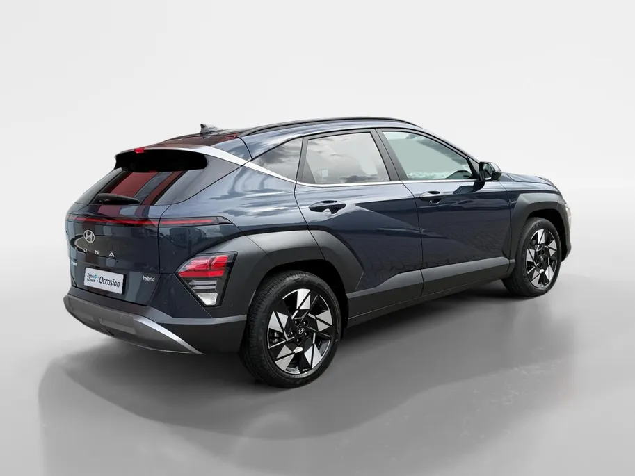 Hyundai Kona 1.6 GDI HEV Premium Sky 137PK | Navigatie | Apple Carplay & Android Auto | Schuif-kanteldak | Stoelverwarming & koeling | Lederen bekleding | Bose speakers | Geheugenfunctie stoelen |
