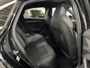 Audi A3 Limousine 110PK 30 TFSI S Edition Automaat | 1e eigenaar | Virtual Cockpit | Navi | Armsteun | Cruise Control | Zwarte Lichtmetalen Velgen | Apple CarPlay/Android Auto | Full LED koplampen | Keyless Entry |