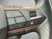 CUPRA Leon 1.4e-Hybrid 180kW/245PK VZ · Leder kuipstoelen · Panoramadak · Navigatie · Camera ·