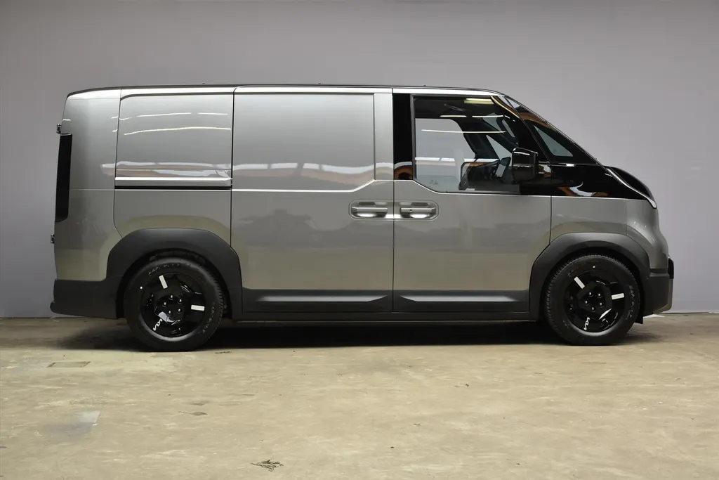 Kia PV5 Cargo 71,2 kWh 163pk L2H1 ELITE NIEUW