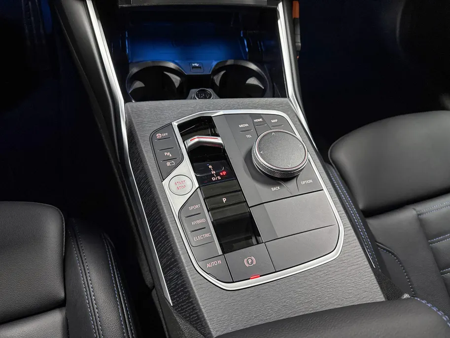 BMW 3 Serie Sedan 330e