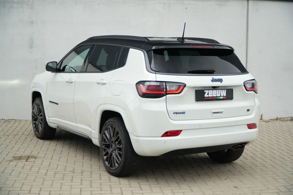 Jeep Compass 4xe 240 PK Hybrid S | Leder | Pano | Navi | Winter | Cam | 19' VERKOCHT