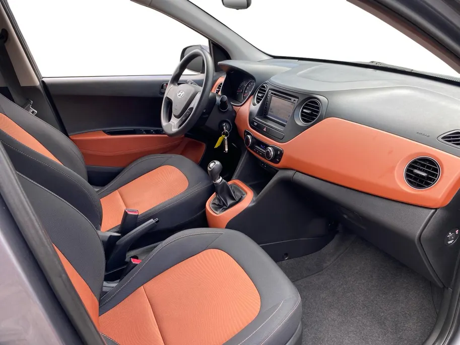 Hyundai i10 1.0i Go! NL Auto | 1e Eig. | Navi | Bluetooth | Clima | El. rmn. | Etc.