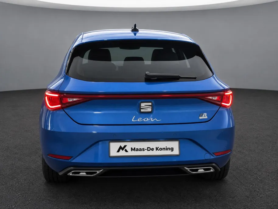 SEAT Leon FR Business 1.5 TSI eHybrid 150 kW / 204 PK Hb | Trekhaak | Metallic Lak | 18'' Lichtmetalen velgen | 5000,- Herwaardering!!!