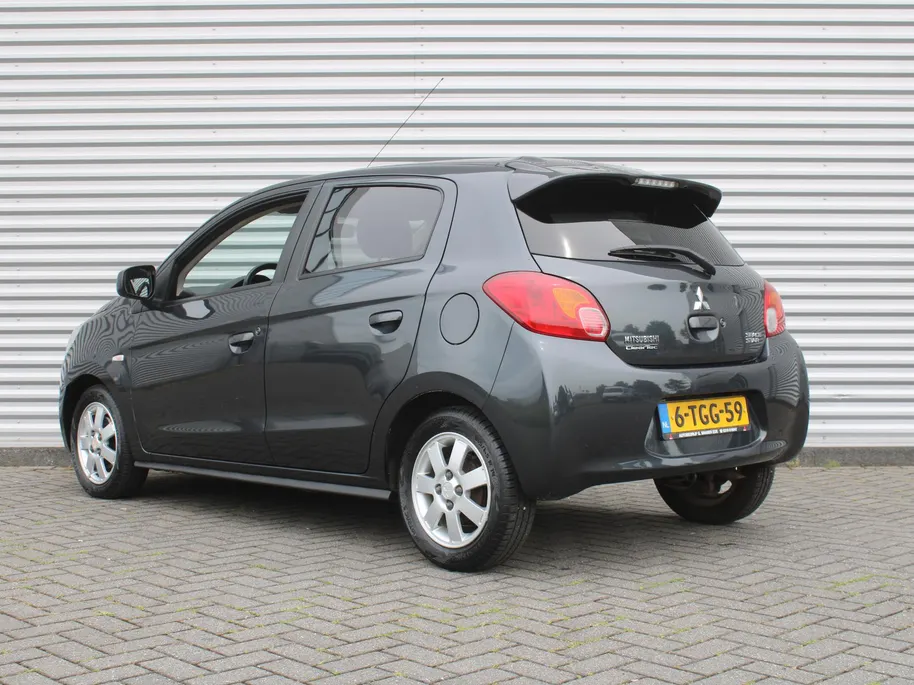 Mitsubishi Space Star 1.0 Intense | Keyless entry | 14' LM | Cruise | Clima | Licht- & regensensor |
