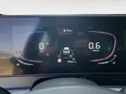 Kia Sportage 1.6T MHEV DynamicLine Edition | Stoel en stuurverwarming | Camera | Navigatie | Apple Carplay / Android Auto | Climate control |