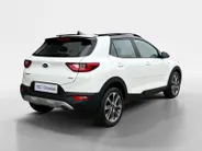 Kia Stonic 1.0 T-GDi DynamicLine | Navigatie | Apple Carplay / Android Auto | Achterruitrij Camera | Cruise Control | Lichtmetalen Velgen |
