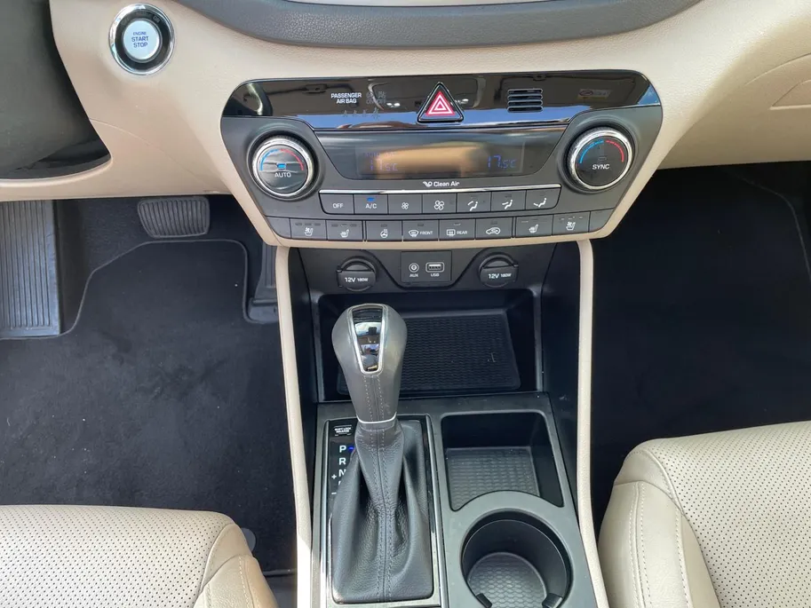 Hyundai Tucson 1.6 T-GDi Premium 4WD | Automaat | Panoramadak | Navi | Stoelverwarming | Stoelverkoeling