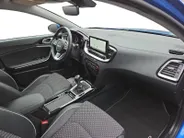 Kia Ceed Sportswagon 1.5 T-GDi DynamicPlusLine 160 PK | Dealer onderhouden | Fabrieksgarantie | Camera | Carplay | Cruise Control Adaptief | stoelverwarming | NAP | 12 Maanden BOVAG Garantie |