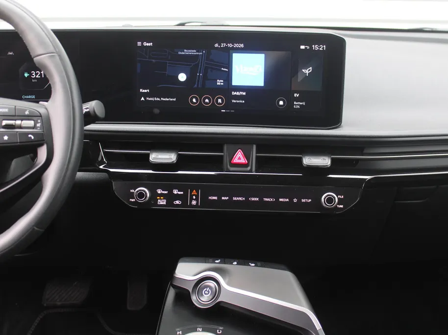 Kia EV6 Air 84 kWh | Stuur-/stoelverwarming | Camera | Cruise adapt. | Telefoonlader | Clima | Navi | 19' LM | LED | Apple Carplay/Android Auto |