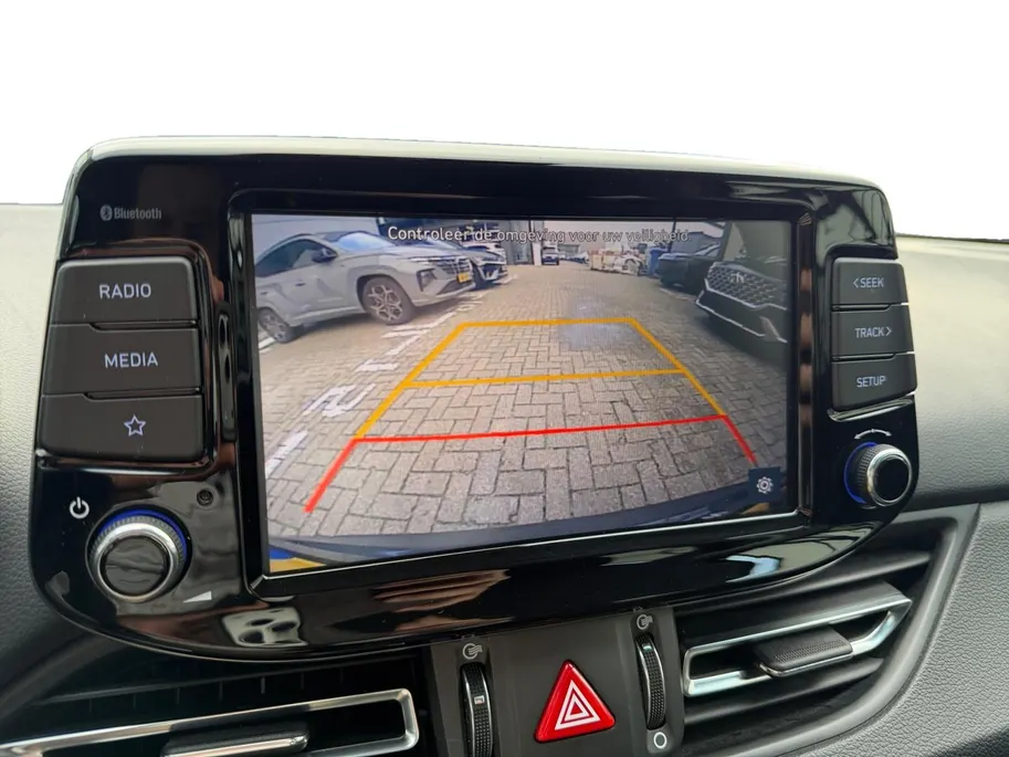 Hyundai i30 Wagon 1.0 T-GDi MHEV Comfort | Apple Carplay & Android Auto | Cruise control | Climate control | Achteruitrijcamera |