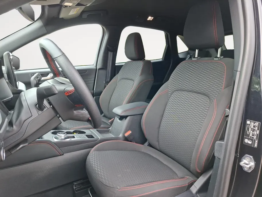 Ford Kuga 2.5 PHEV ST-Line | Winterpack | Driver assistance pack | NL auto