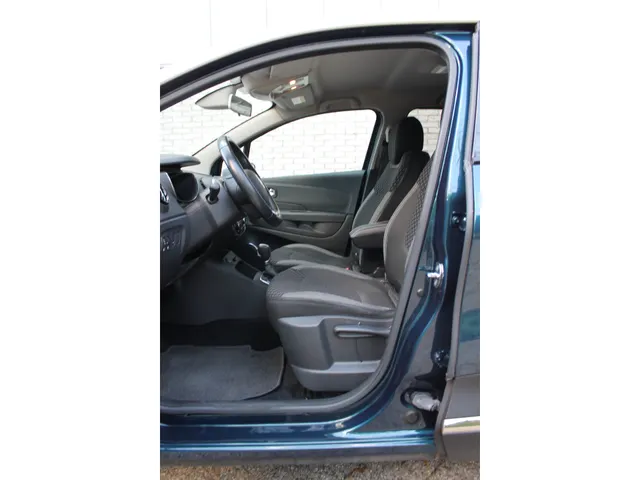 Renault Captur 1.3 TCe 150 PK Intens | Automaat | Trekhaak | Sensoren rondom | Camera | Dode hoek sensoren |