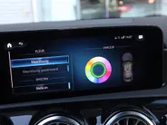 Mercedes-Benz CLA 250 e Premium Plus l Carplay l Privacy glass l Stoelverwarming