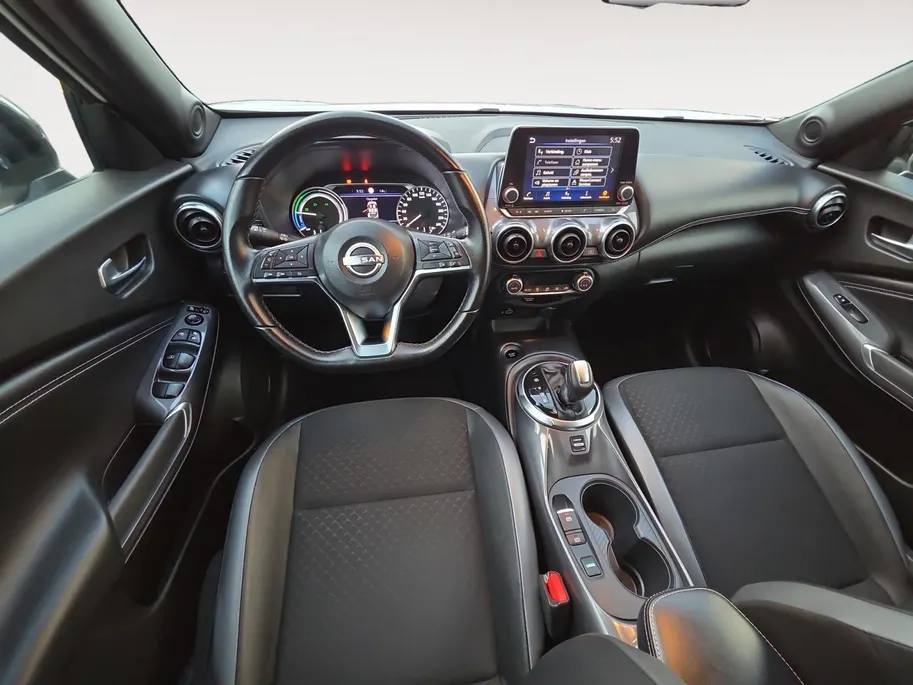 Nissan Juke 1.6 Hybrid N-Connecta Automaat | Cruise Control | Carplay | Camera | NAP |