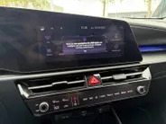Kia Niro EV DynamicLine 64.8 kWh |*1E EIGENAAR | TREKHAAK | *LAGE KM- STAND | VOLLEDIG DEALER ONDERH. | APPLE CARPLAY/ ANDROID AUTO | CAMERA | NAVI | ADAPT. CRUISE | NETTE AUTO |